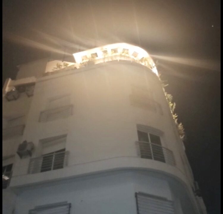 6